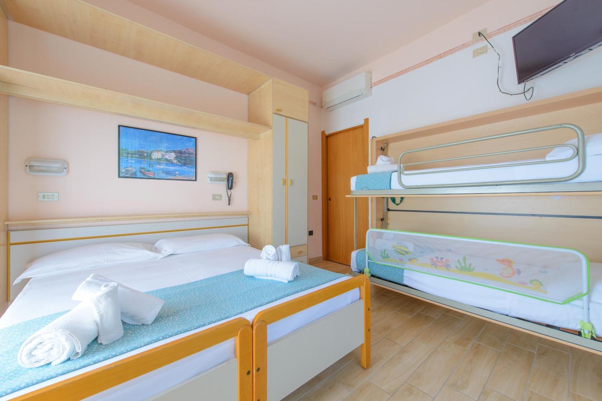 Hotel Colorado Rimini Luaran gambar