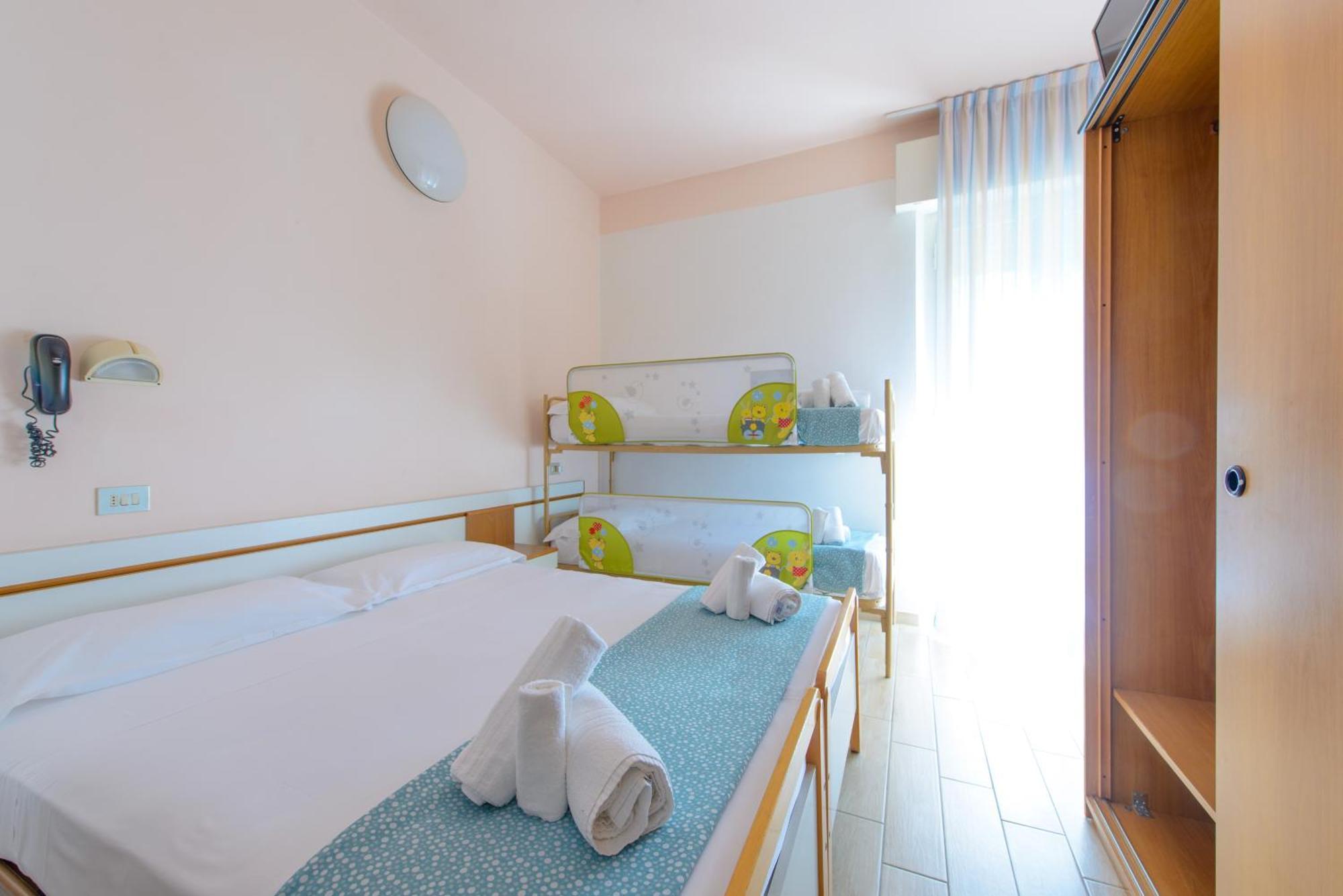 Hotel Colorado Rimini Luaran gambar